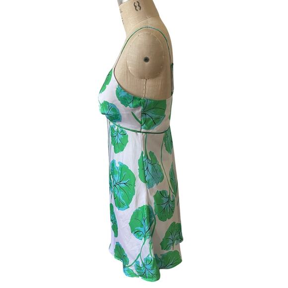 Diane von Furstenberg DVF Target Slip Dress in Geranium Leaf Satin Size Small - Picture 3 of 8